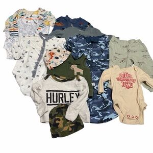 LOT OF BABY BOY Sleepers & One piece body suits Sz NB to 6-9 Months -13 pieces!